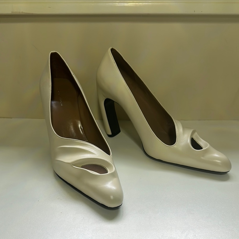 Tory Burch Sculpted Peep-Toe Pumps